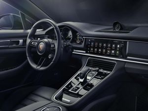 Supporting image for story: Porsche’s new infotainment system now features full Spotify integration