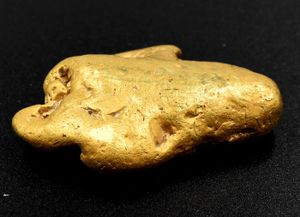 The gold nugget went to auction with an estimate of £30,000. Photo: SWNS