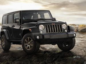 Supporting image for story: Jeep's Wrangler offers old-school charm in spades