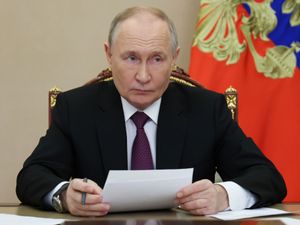 Supporting image for story: Russian parliament approves military assistance deal with North Korea