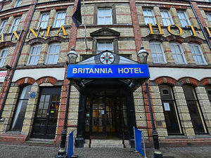 Supporting image for story: Asylum seekers in the Black Country: Wolverhampton council fury at 'dumping' of refugees in city hotels