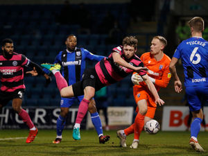 Supporting image for story: Gillingham 0 Shrewsbury 0 - Report 