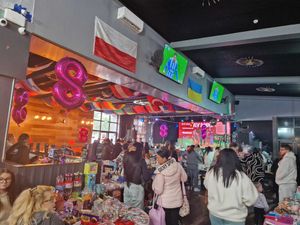 A bar in Walsall held an afternoon of activities and fundraising in support of a young girl battling cancer