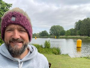 Supporting image for story: Man who battled depression hails outdoor swimming for changing his life