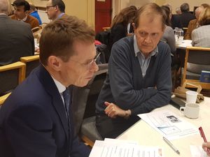 Supporting image for story: Midland Mayor leads group discussions 