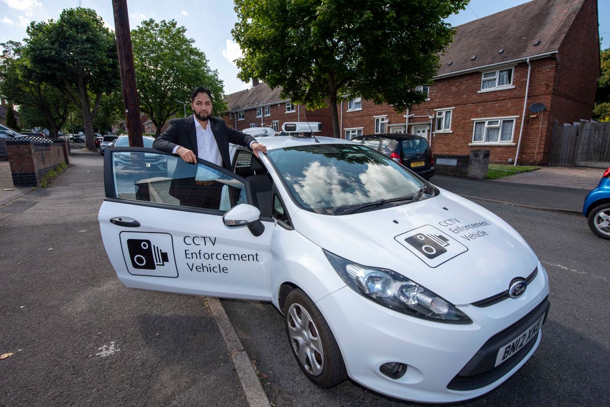 Enforcement car to tackle dangerous parking near schools and bus stops across Wolverhampton after hi-tech makeover