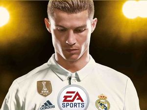 Supporting image for story: Cristiano Ronaldo finishes a wonderful season as Fifa 18's cover star
