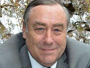 Supporting image for story: Welshpool town clerk Robert Robinson retires