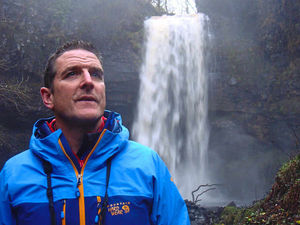 Supporting image for story: TV star Iolo Williams to walk Welsh coastal path in father's memory