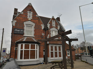 Supporting image for story: Lounge 107: Popular Wolves matchday pub has licence suspended after guns and drugs found