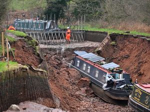 Supporting image for story: Local companies praised for 'invaluable' support of stranded Whitchurch boaters after canal breach