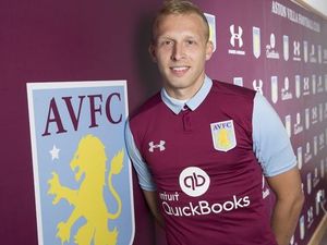 Supporting image for story: Exclusive: Ritchie De Laet feeling like the Aston Villa new boy again