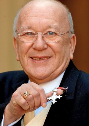 Roy Barraclough