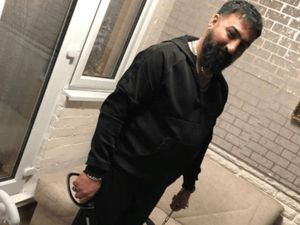 Supporting image for story: Prolific people smuggler caught after yacht of migrants ran aground