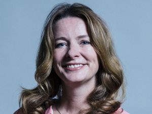 Supporting image for story: Health minister continued with meeting despite positive Covid-19 test