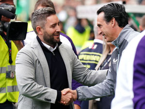 Supporting image for story: Hibernian sack Lee Johnson 