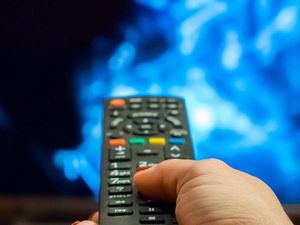 Supporting image for story: Want to really enjoy your favourite TV shows? Don’t binge-watch, say scientists