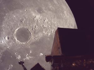 Supporting image for story: Japanese lunar lander crashes while attempting touchdown on the Moon