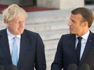 Supporting image for story: Johnson and Macron to discuss coronavirus quarantine in Downing Street talks