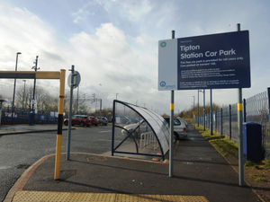 Supporting image for story: Person killed after being struck by train in Tipton