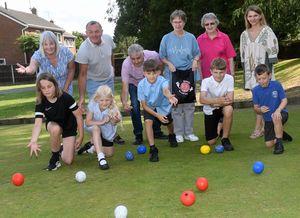 B&DWM & BWM - The Chester Road Bowling Club receives donation from local homebuilders