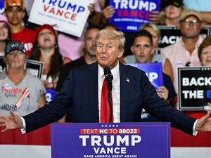 Supporting image for story: Prosecutors urge judge not to toss out Trump’s hush money conviction