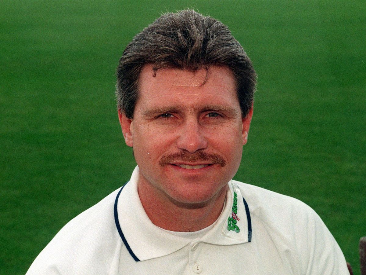 England great Robin Smith dies aged 62
