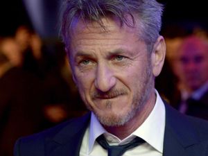 Supporting image for story: Sean Penn hails Ukrainian people as ‘historic symbols of courage and principle’