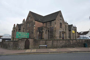 Dudley Cental Mosque, Birmingham Street, Dudley