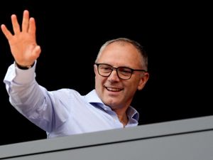 Supporting image for story: F1 boss Stefano Domenicali: British Grand Prix should ‘stay forever on calendar’