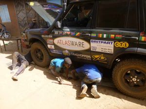 Engineers try their best to fix the Land Rover's chassis