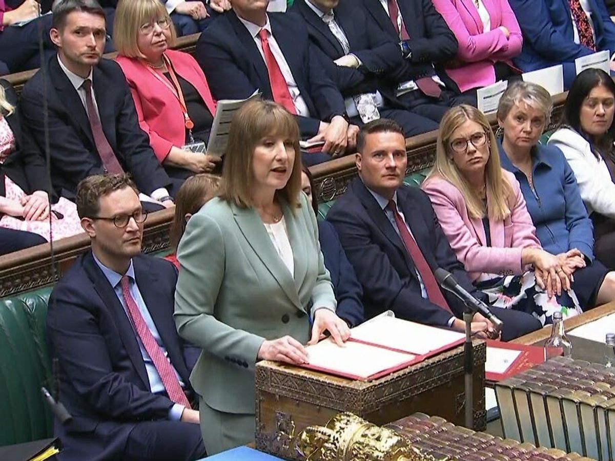 Reeves ‘failed’ to back English councils in spending review, MPs warn Reeves ‘failed’ to back English councils in spending review, MPs warn