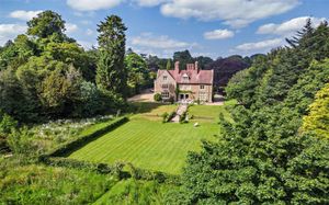 The Dower House in Burwarton became the home of a family that were directly connected to the British Royal Family. Picture: Savills/Rightmove.