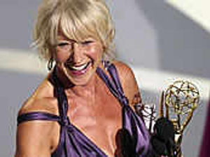 Supporting image for story: Actress not stunning in purple