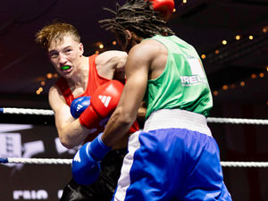 Supporting image for story: Murray twins shine for England on home turf