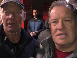 Supporting image for story: Liverpool 0 West Brom 0 - Baggies fans delighted with hard-earned point