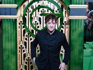 Supporting image for story: Ethan Slater’s ex-wife navigates divorce in ‘shadow’ of Ariana Grande bond