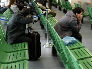 Supporting image for story: Asylum applications reach highest yearly figure since records began, data shows