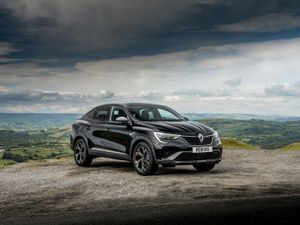 Supporting image for story: First Drive: The Renault Arkana brings striking ‘coupe’ styling to the compact SUV market