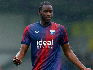 Supporting image for story: Doncaster's Grant McCann disappointed with "really poor" call as Mo Faal loan from West Brom ends