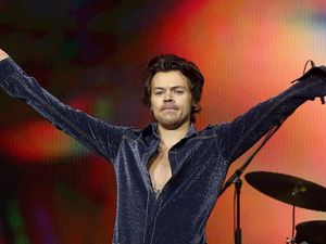 Supporting image for story: Fans react as Harry Styles releases new album Fine Line