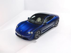 Supporting image for story: All-electric, 750bhp Porsche Taycan revealed