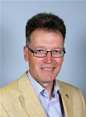 Supporting image for story: Liberal Democrat Jake Berriman comfortably beats Tory Aled Davies to become Powys council leader