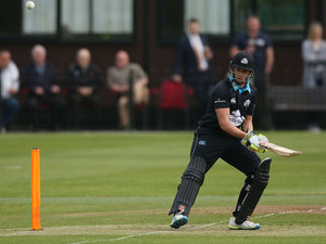 Supporting image for story: Joe Clarke in for the first two days for Worcestershire