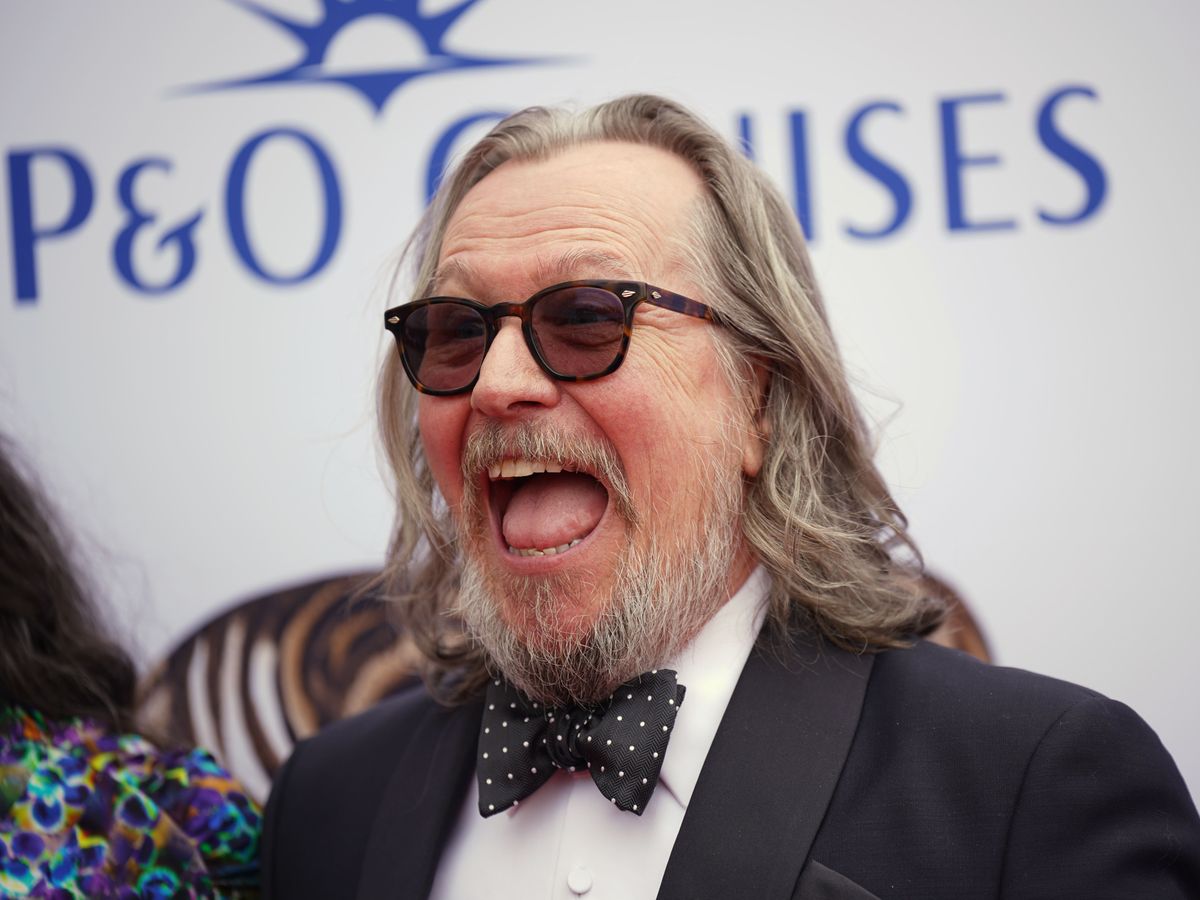 Gary Oldman to receive knighthood at Windsor Castle