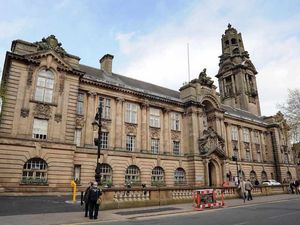 Supporting image for story: Child poverty and teen pregnancy rates higher in Walsall than national average