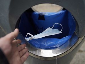 Supporting image for story: Coronavirus pandemic is not over, expert warns