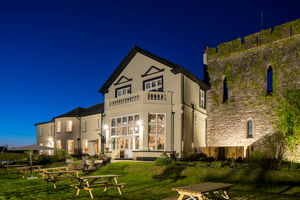 The hotel looked magical as the evening drew in. 