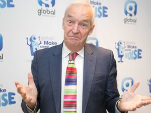 Supporting image for story: Jon Snow told to ditch bright colours when he started at Channel 4