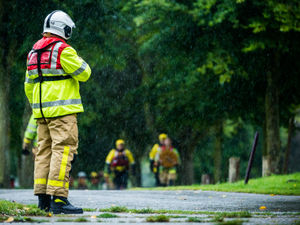 Supporting image for story: Woman rescued from River Severn in Shrewsbury